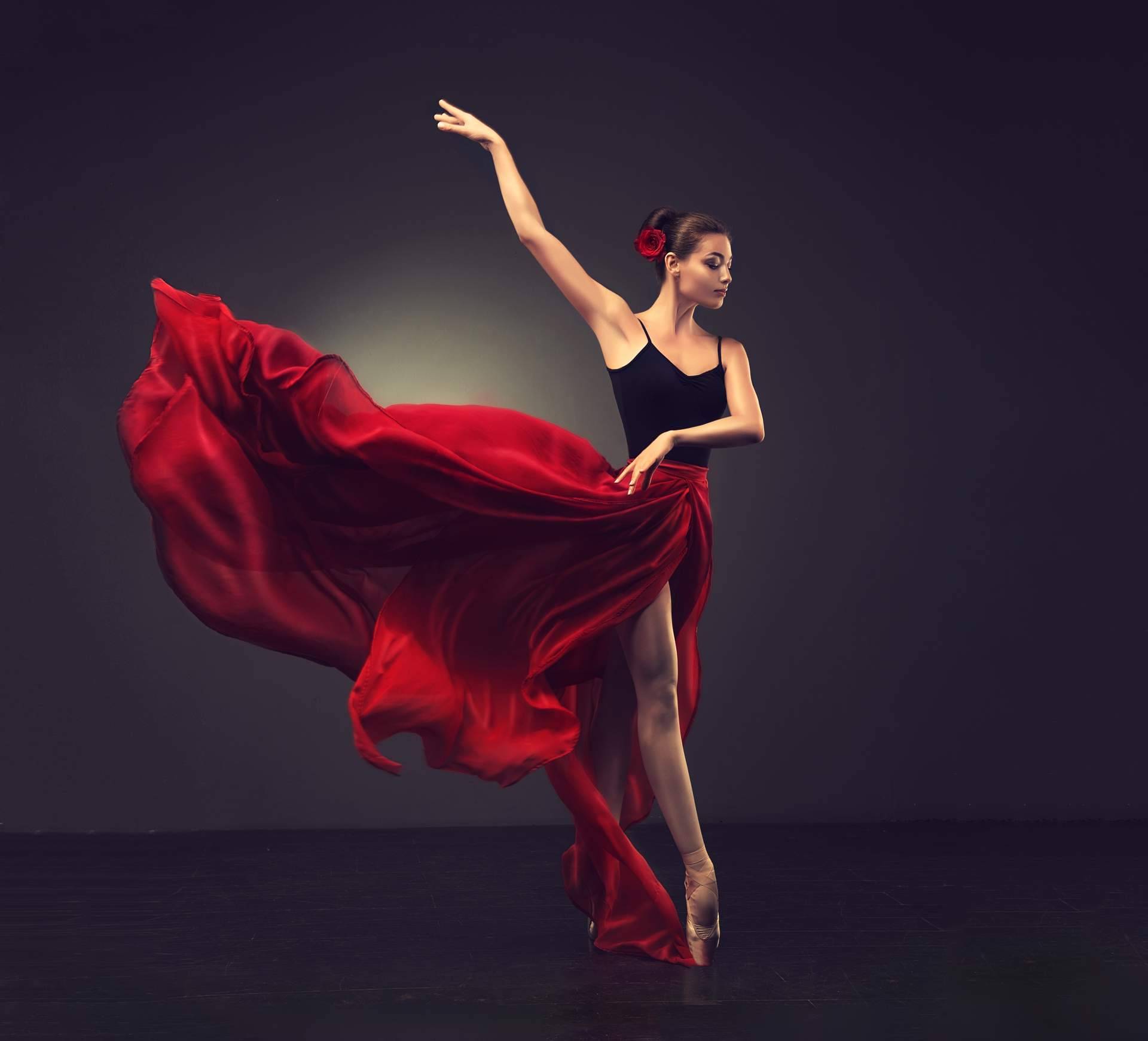 'Plié', 'port de bras' y 'arabesco', los tres movimientos propuestos por Fitness Ballet