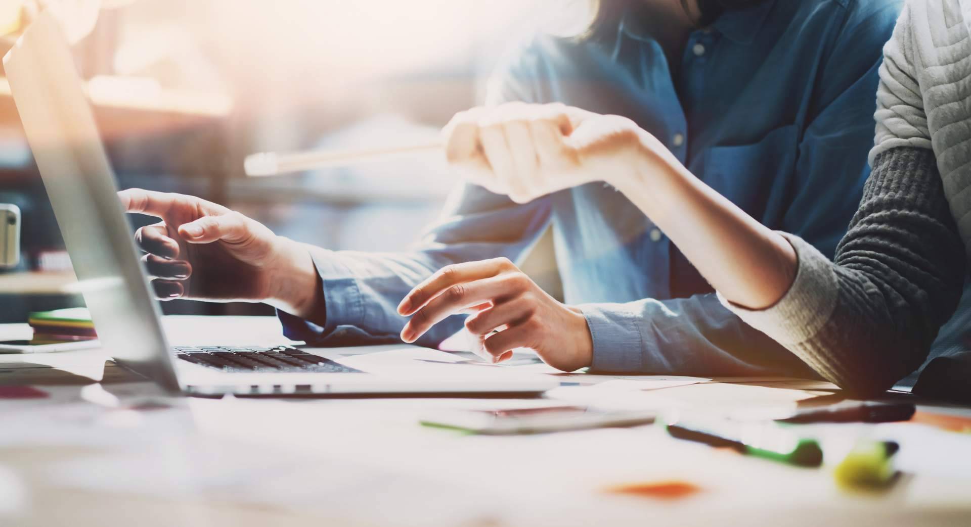 Máster online en Operaciones y Project Management de ISIE, la oportunidad de estudiar a tu ritmo