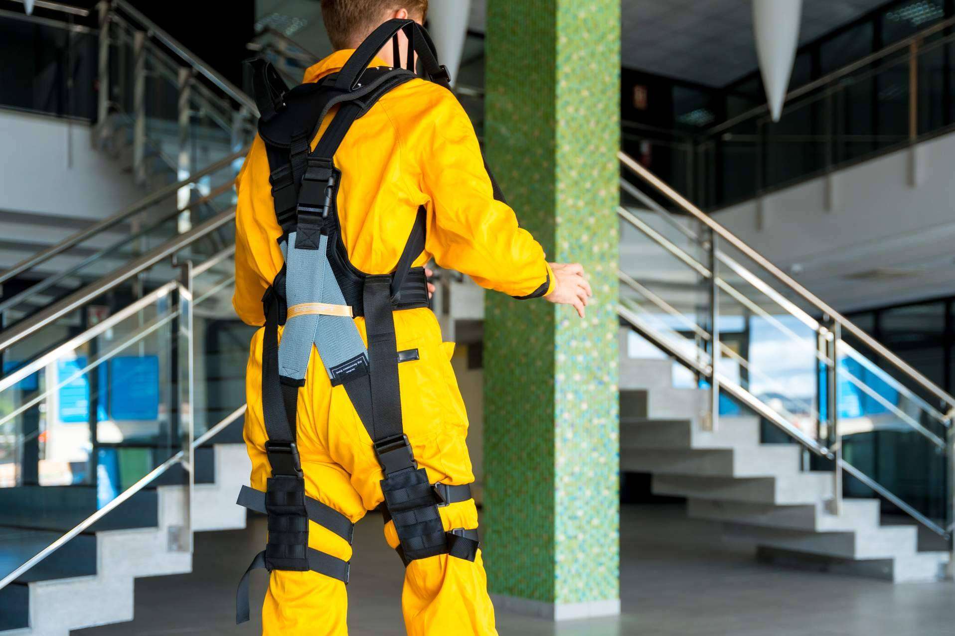 Cyber Human Systems contribuye con la prevención de riesgos laborales con sus diversos exoesqueletos y evaluaciones de ergonomía