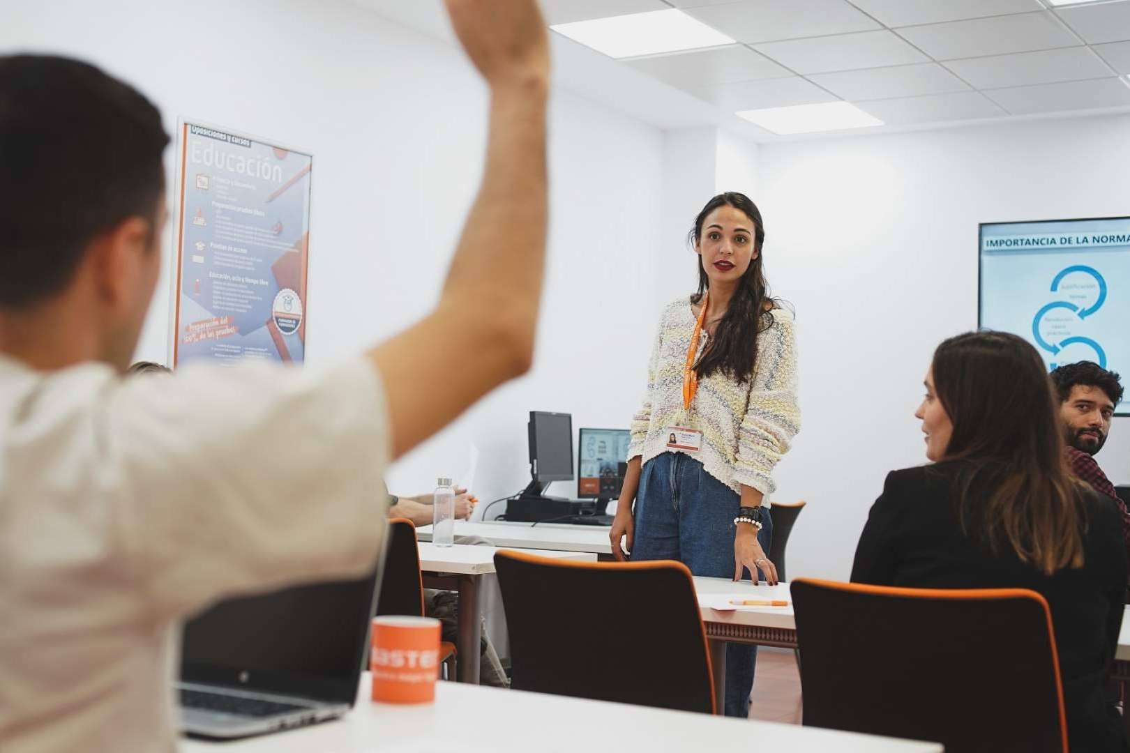 No todas las oposiciones son difíciles de aprobar según Master. D