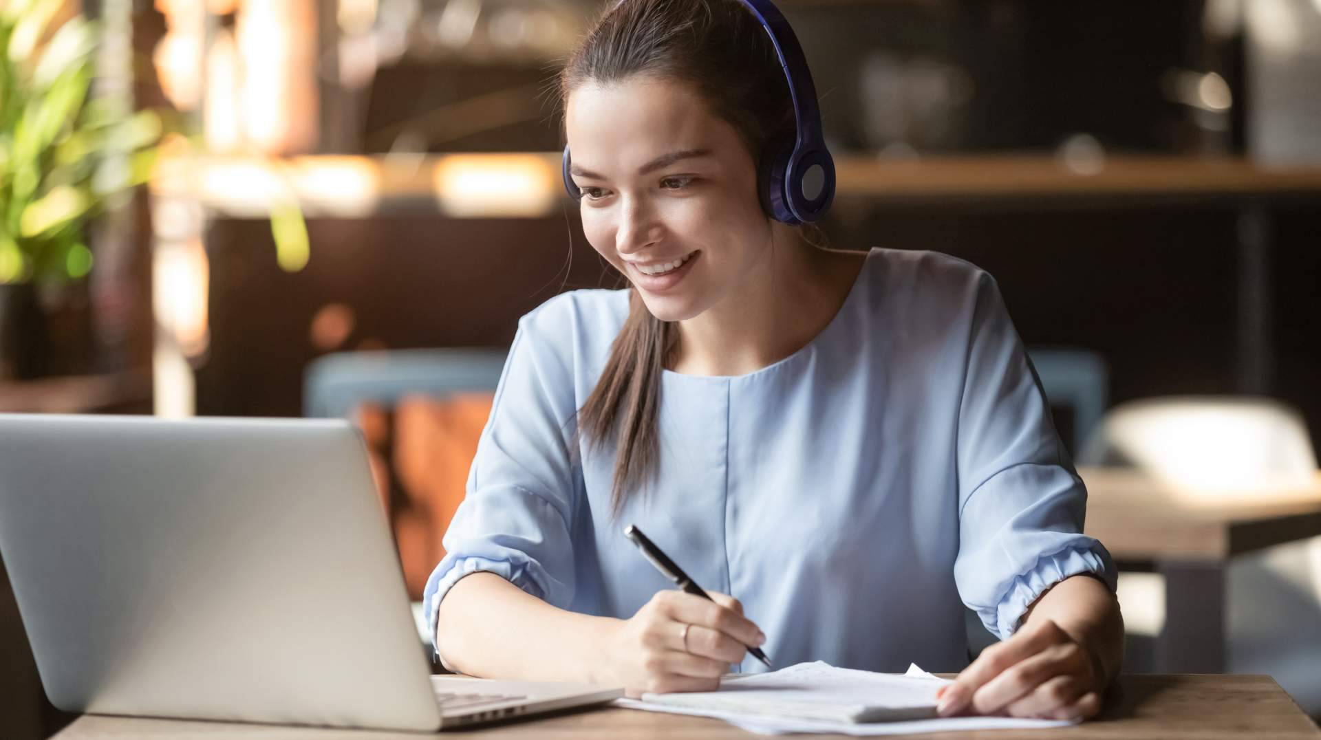 Formaciones profesionales de alto nivel y online adaptadas al mercado laboral actual