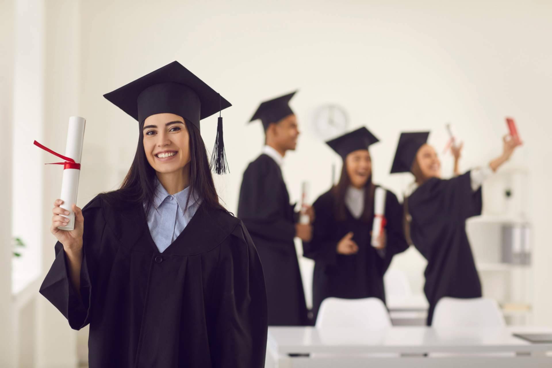 IEAD refuerza su oferta de formación ejecutiva online con programas adaptados a profesionales