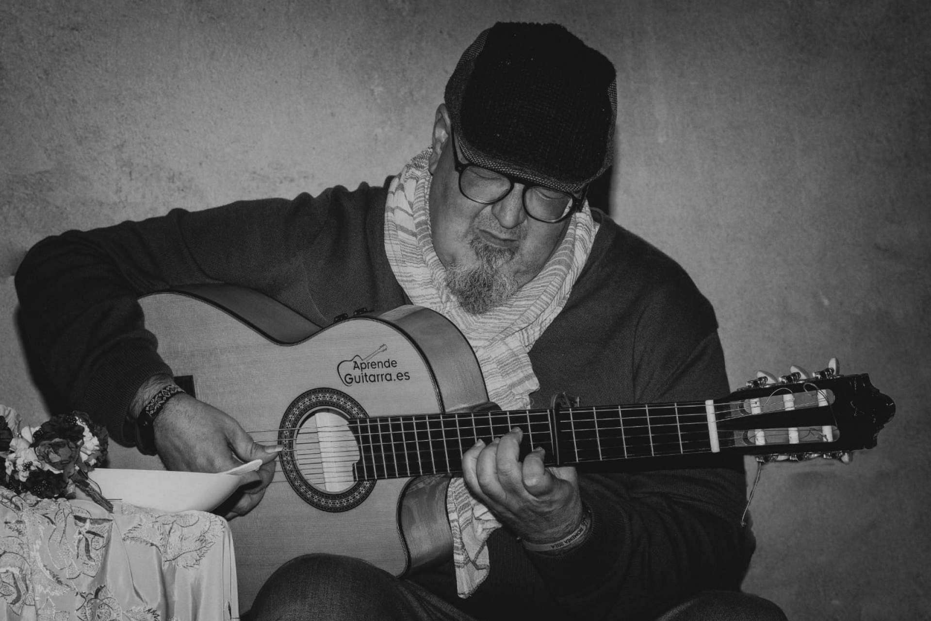 Aprender a tocar la guitarra flamenca desde casa, la propuesta innovadora de Aprendeguitarra.es