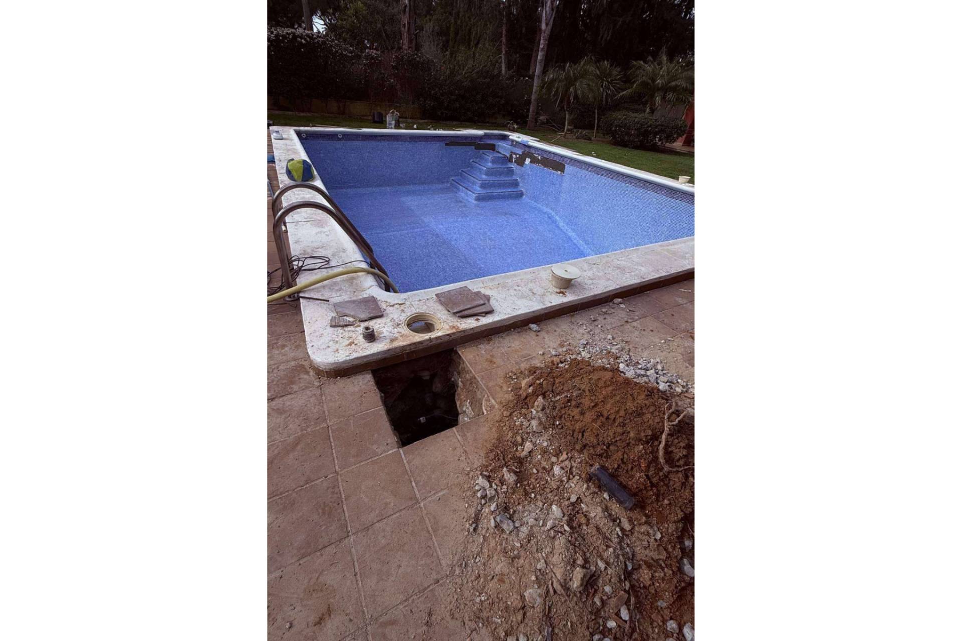 Cómo detectar fugas en piscina sin vaciarla, el método eficiente de No Más Fugas