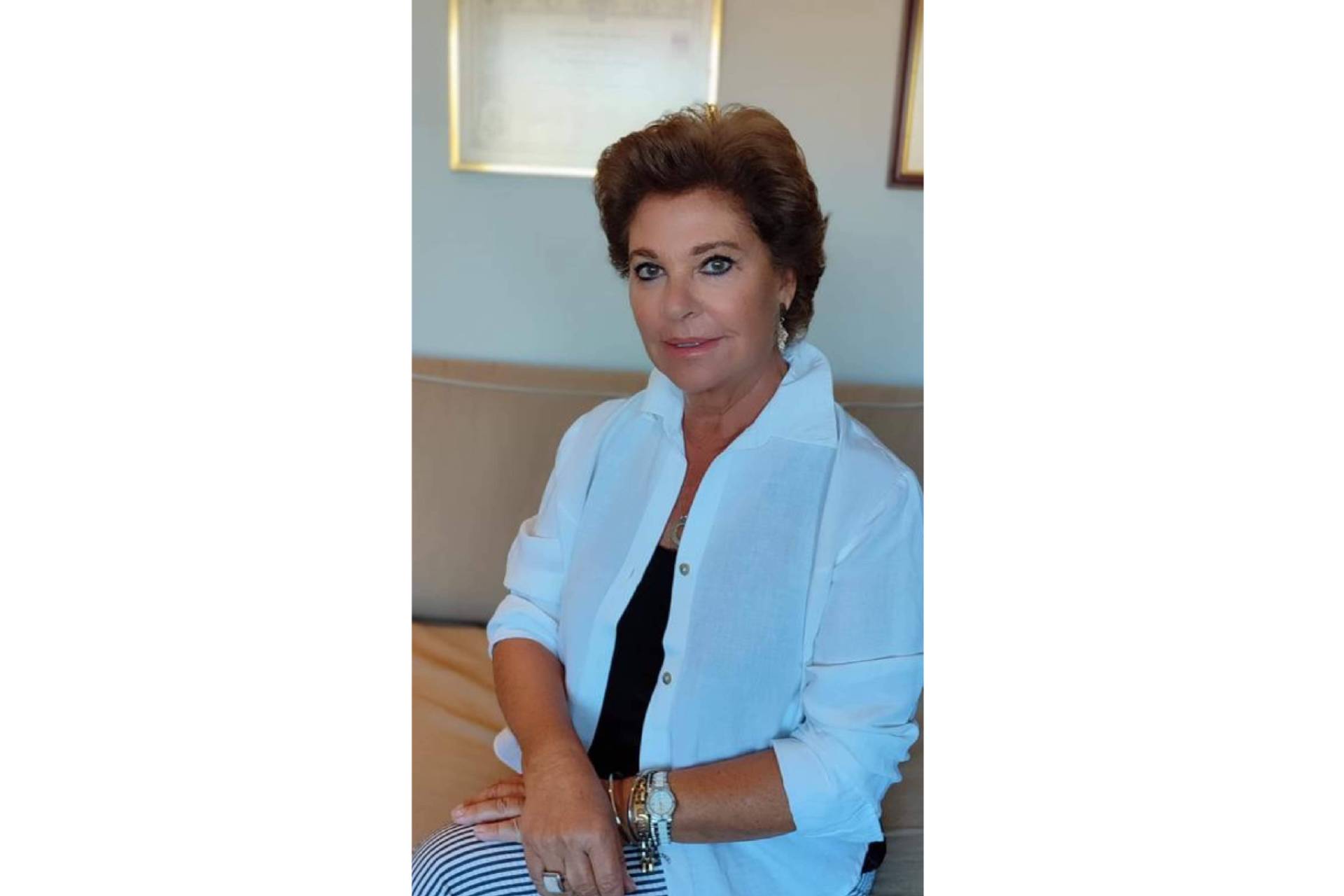 Gloria López de María Rodríguez publica 'Morir al amanecer', la historia de un héroe en el exilio