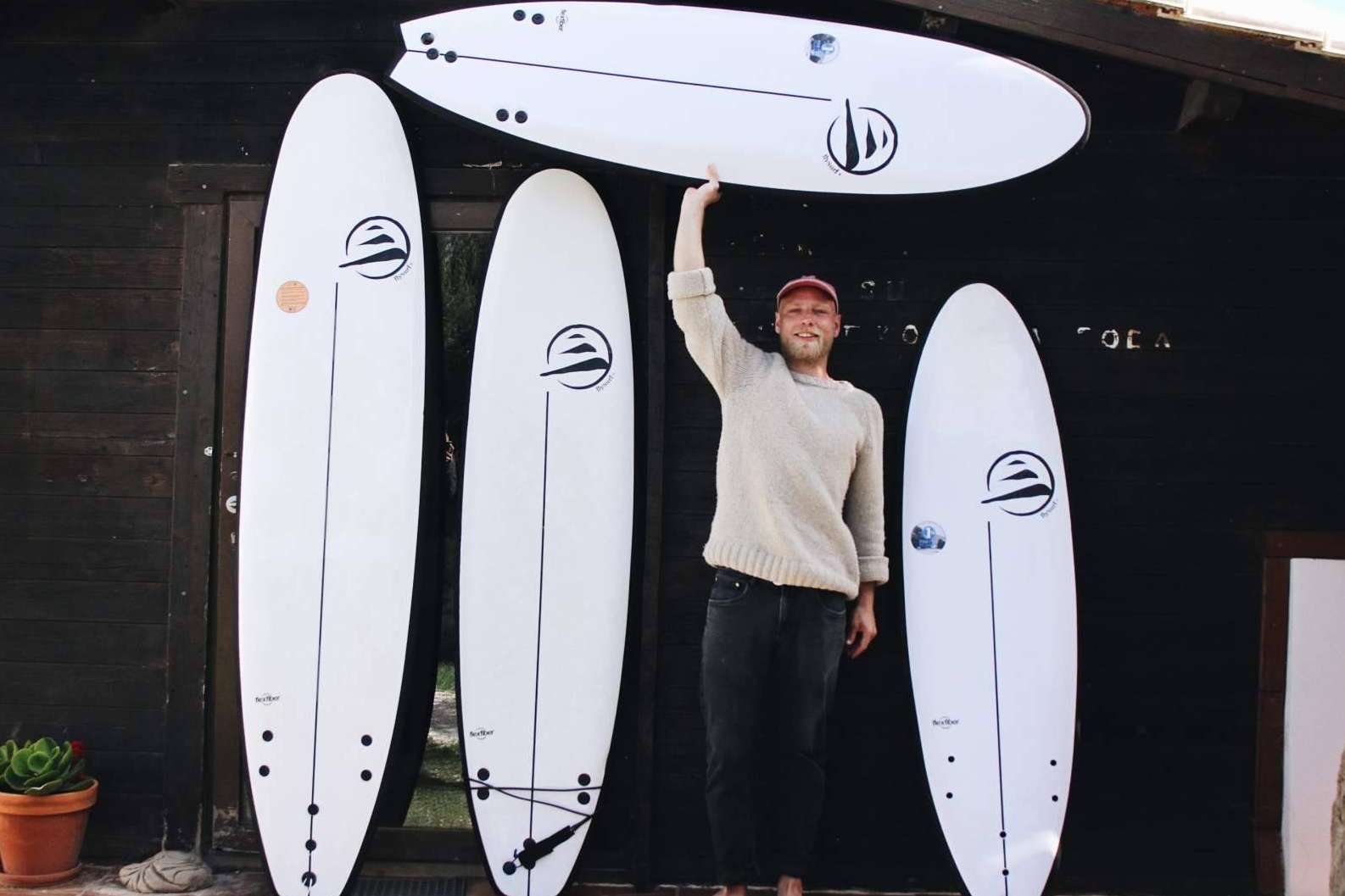 La startup española Fly avanza en el sector del surf y cierra su primera ronda de inversión