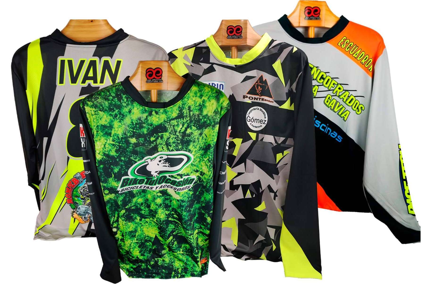 Estilo, técnica y personalización, así es la propuesta de camiseta motocross de ADHESIVOSEMBARRADOS