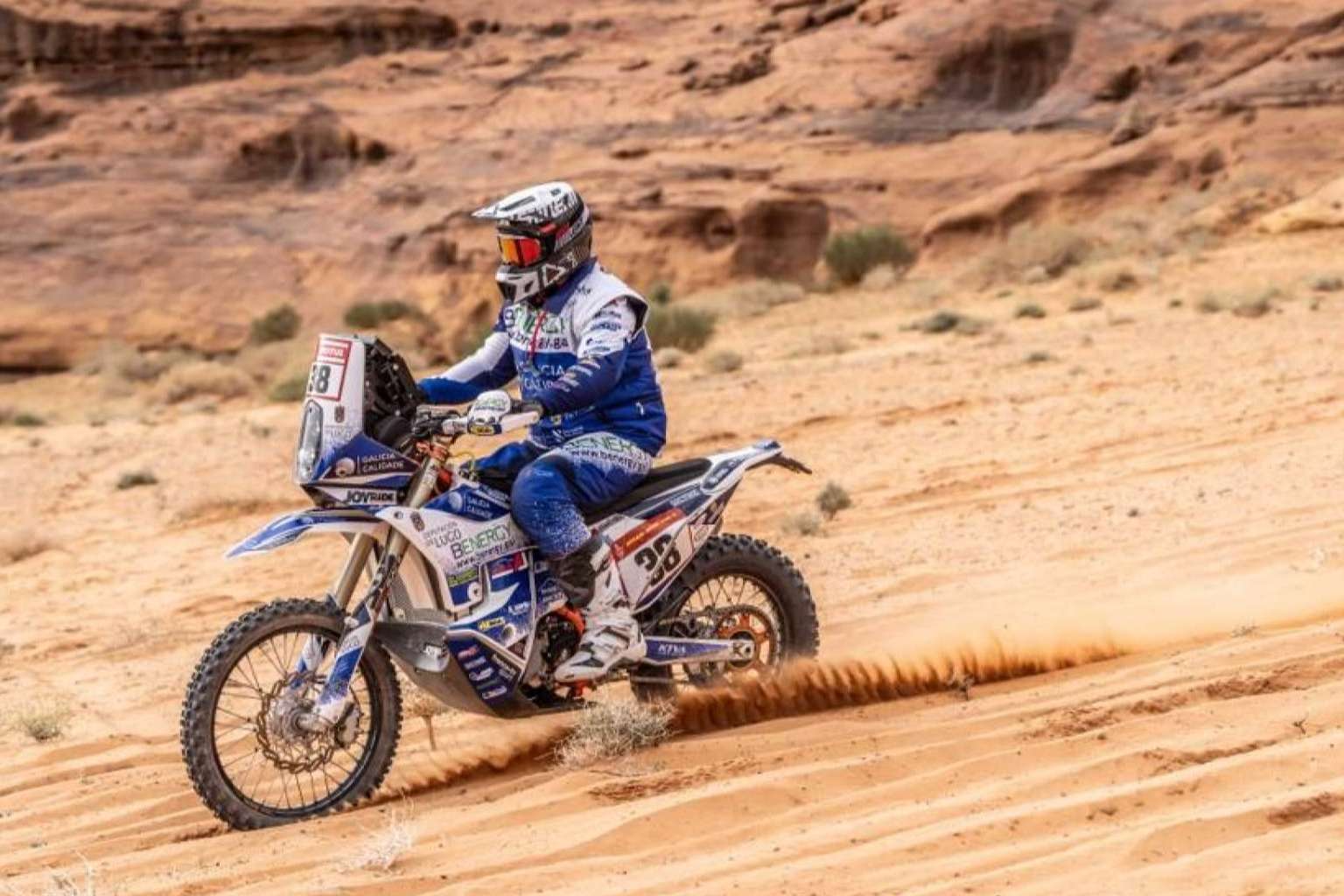 Diseño y durabilidad se combinan en los adhesivos de moto de ADHESIVOSEMBARRADOS
