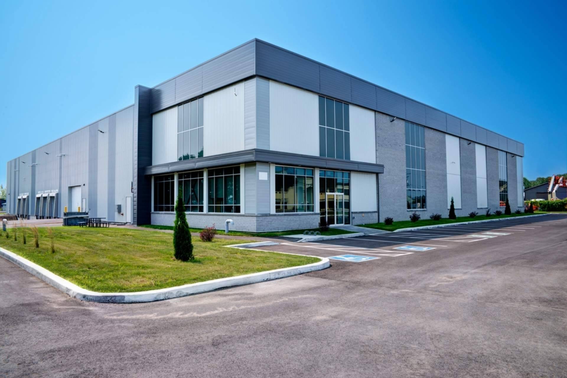 Inversores y liquidez, Ibernave presenta una solución de sale and lease back para naves industriales