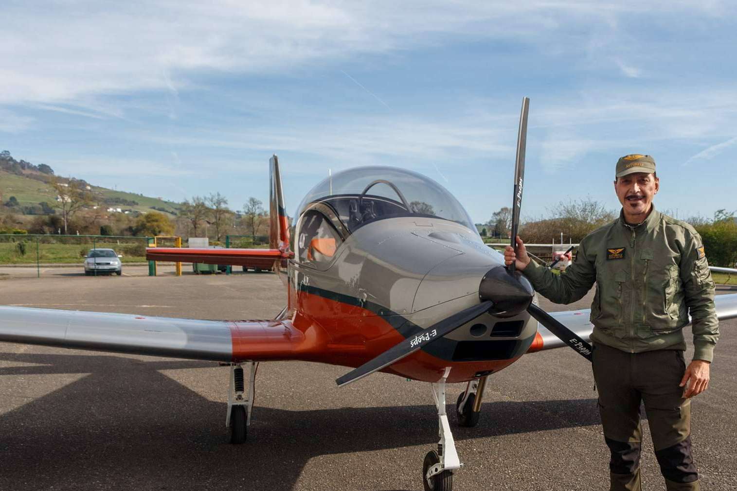 Volar cerca de picos de Europa ahora es posible con Asturfly y su experiencia de piloto por un día
