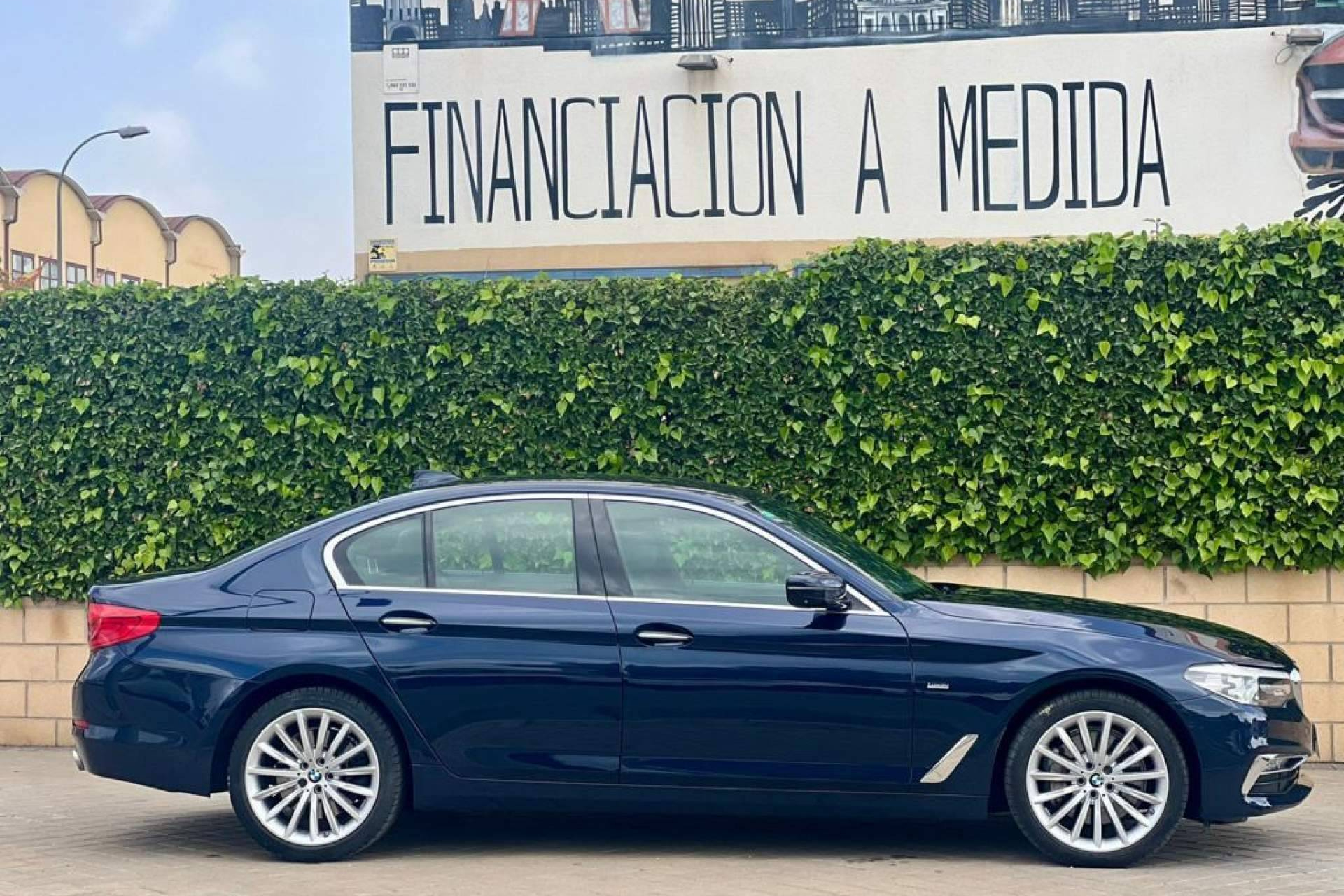 MID Car consolida su modelo en Madrid con coches de ocasión garantizados y sin entrada