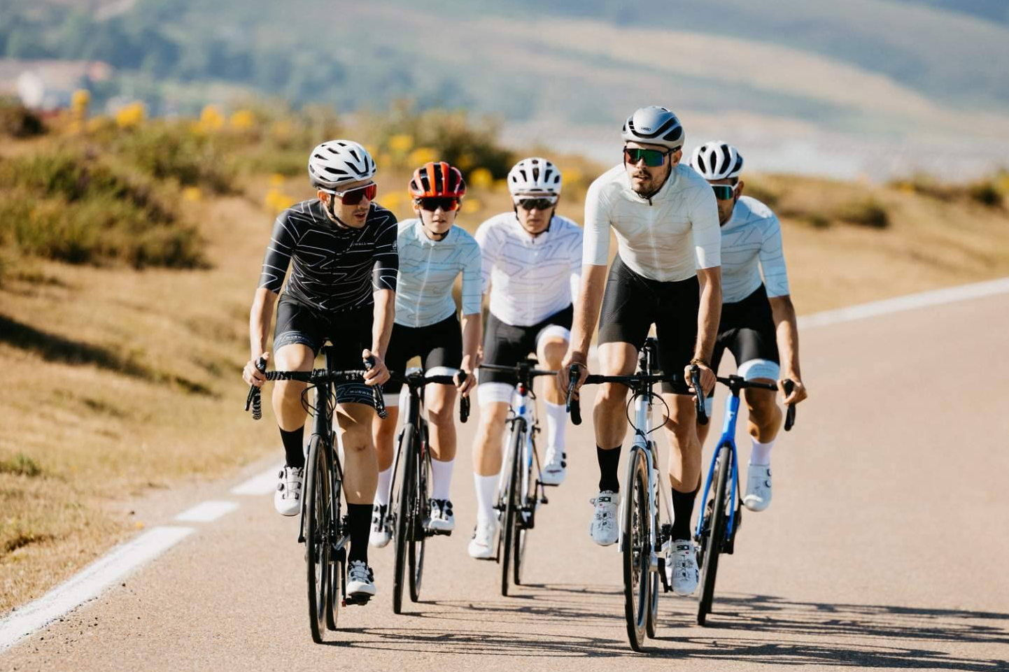 Murwall Sport refuerza su catálogo en España con prendas ciclistas técnicas de alto rendimiento
