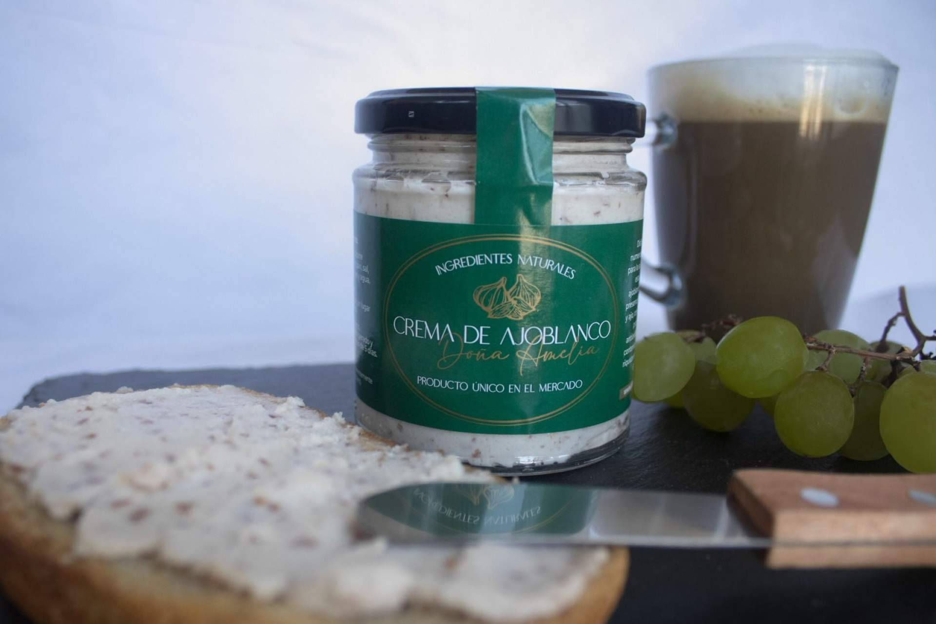 Ajoblanco Doña Amelia recupera el sabor de las recetas tradicionales andaluzas con su propuesta artesanal