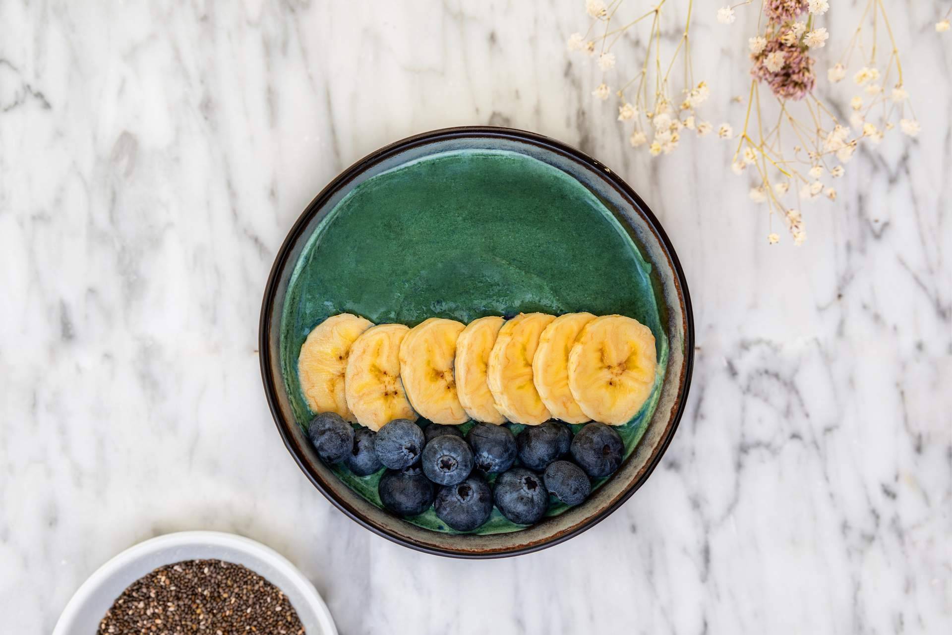Blauver desarrolla un modelo artesanal para la producción de espirulina ecológica fresca en España