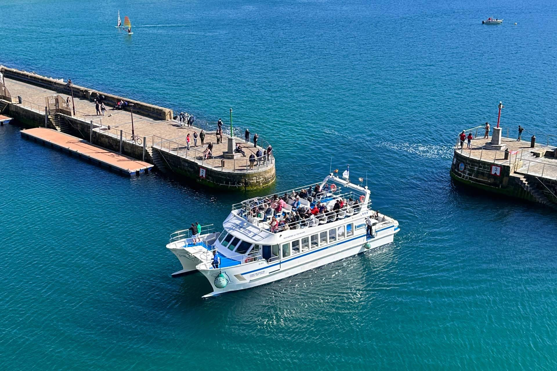 El futuro de la navegación empieza en Donostia con el Catamarán Finanzauto Ciudad San Sebastián