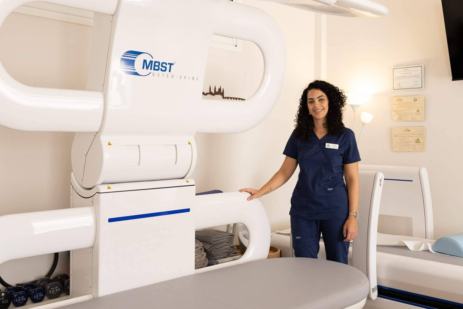 Tratamiento pionero en Cádiz de la osteoporosis
