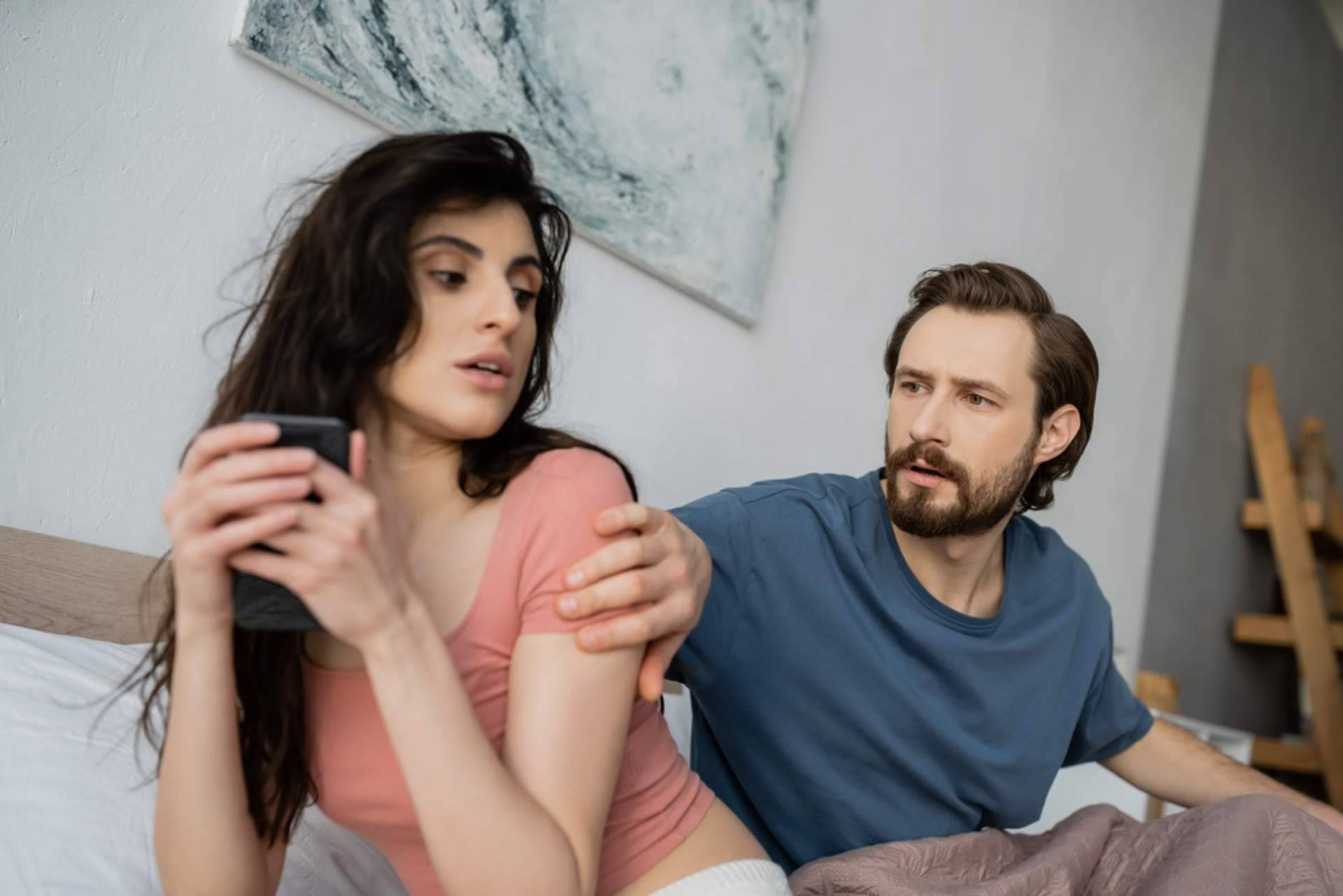 Infidelidad en la pareja; cuáles son las claves para prevenirla y superarla desde la psicología clínica