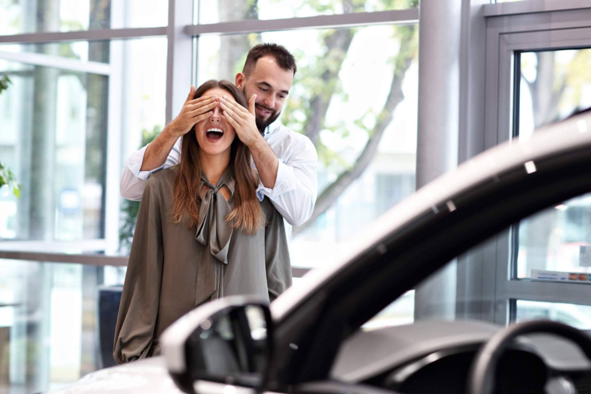 MID Car acompaña al cliente con transparencia, financiación al 100 % y revisión integral en cada coche