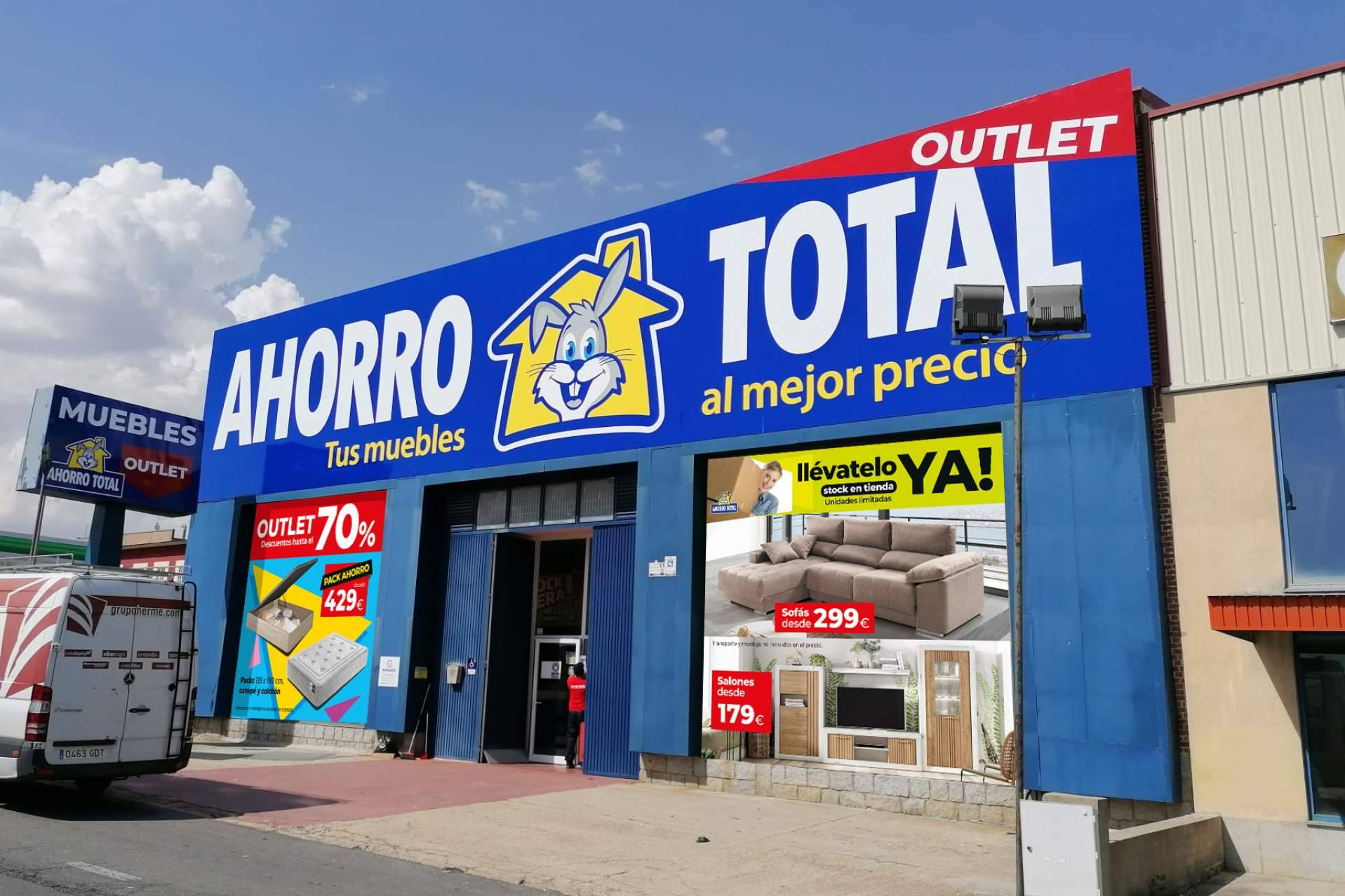 La campaña Black Friday de Ahorro Total ofrece rebajas destacadas en muebles