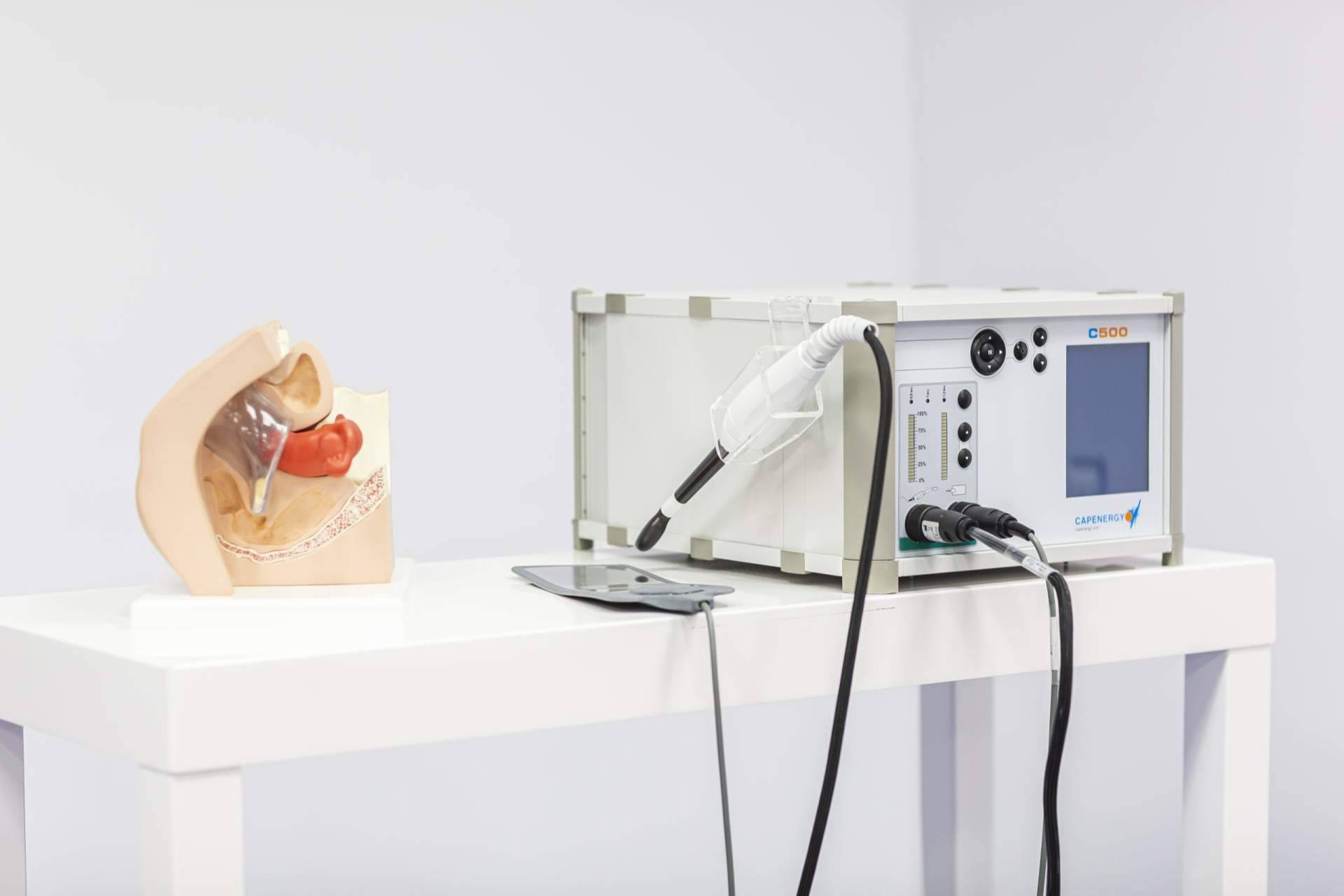 Medicalr2 incorpora en Madrid el primer equipo MJS BioVibe para incontinencia urinaria y dolor pélvico crónico