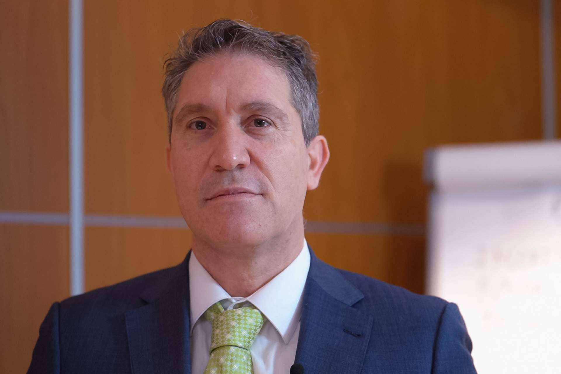 Conexión entre empresas y directivos sénior temporales para liderar procesos de transformación