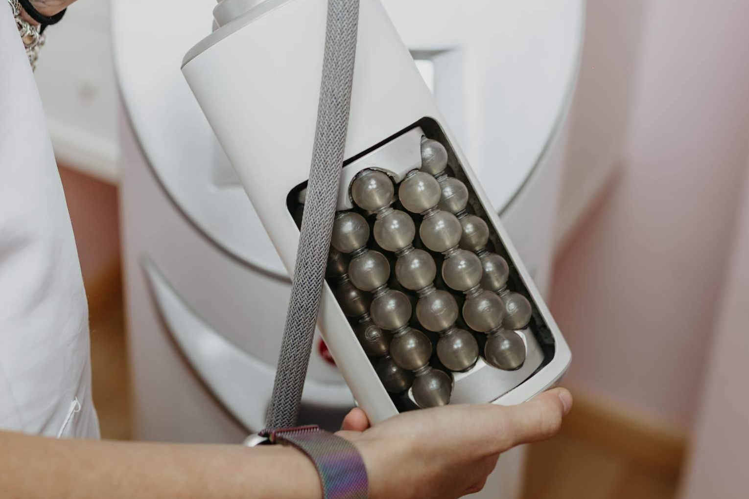 Star Wappas eleva la estética corporal con Endosphères Therapy, láser verde y ondas de choque