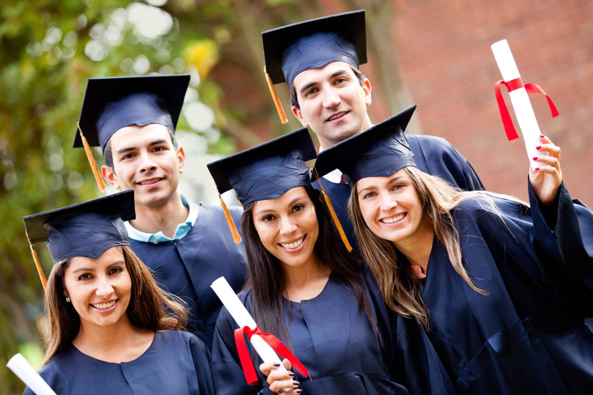 Claves para afrontar el TFM con el apoyo académico de ApruebaTodo