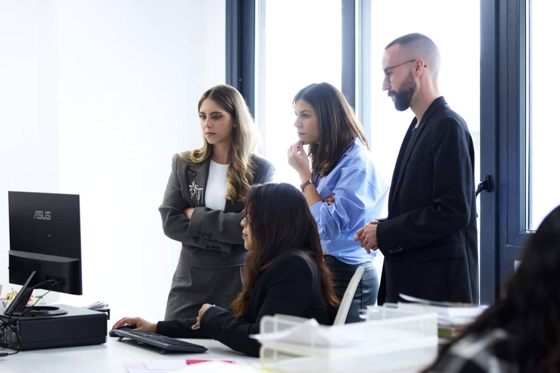 Latinoamericanos pueden acceder a la nacionalidad española en dos años sin renunciar a la suya
