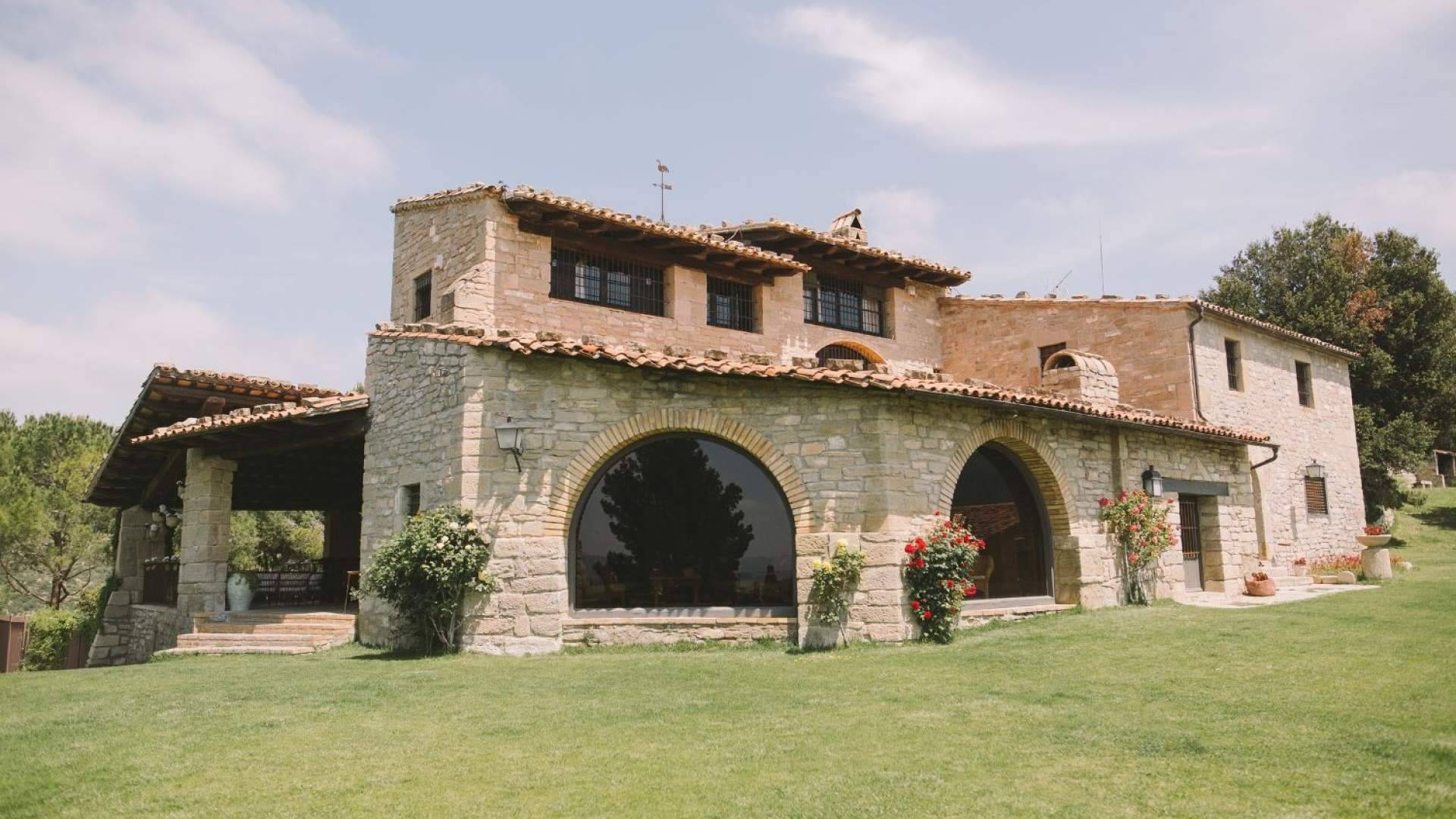 Masías para boda en Cataluña; UAUU refuerza su posición como referente en celebraciones exclusivas