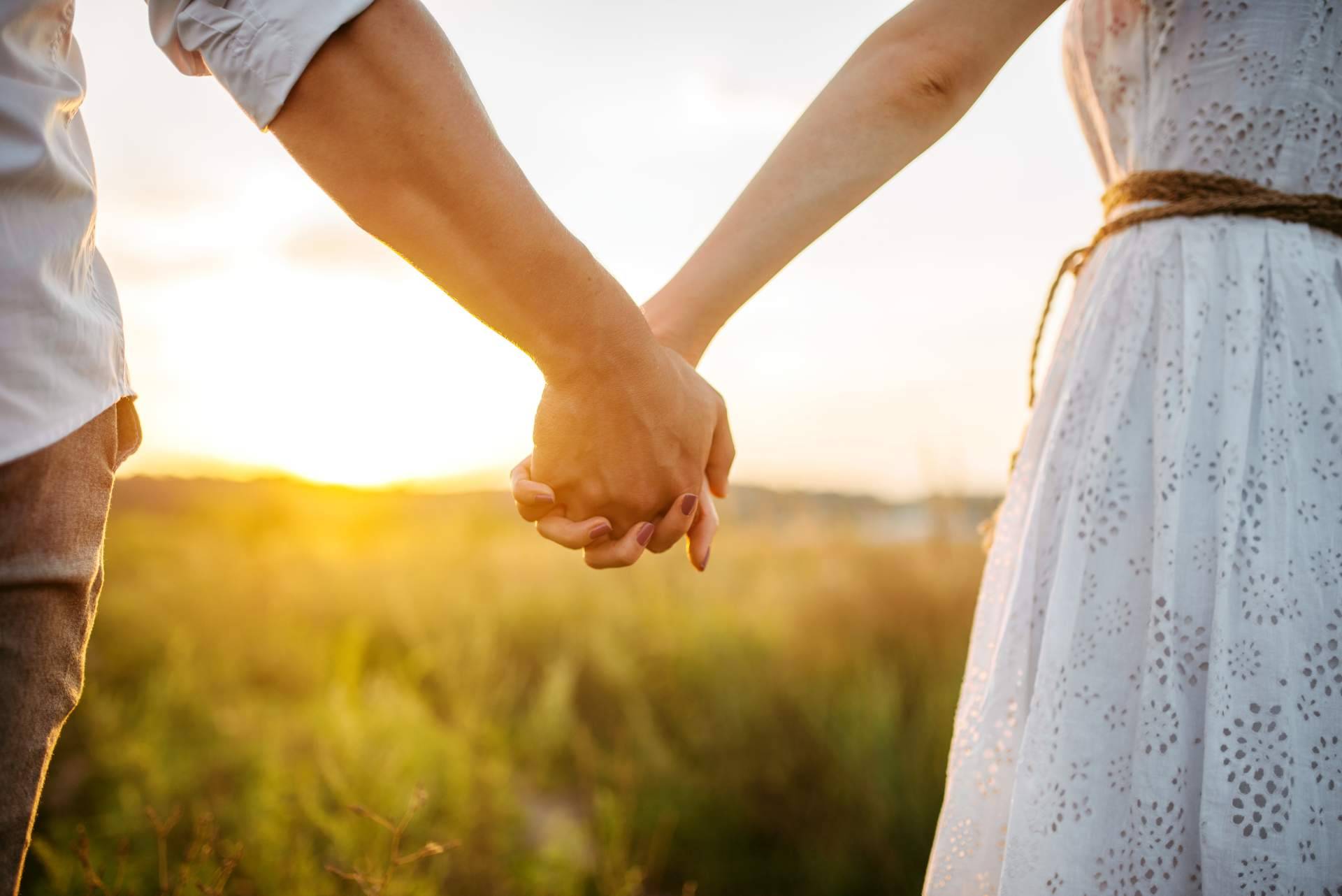 '“Pareja en positivo', el libro que propone una crianza sin renunciar al vínculo de pareja