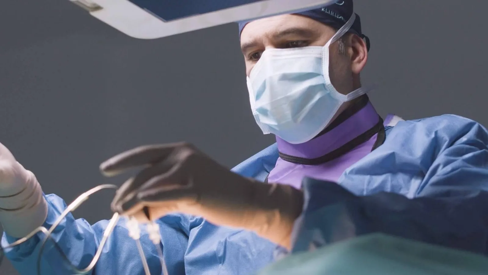 Dr. Pablo Martínez analiza por qué algunos casos de dolor lumbar continúan sin resolverse